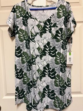 Cariloha Tropical Leaf Print V-Neck Long Sleep Shirt - Green & White